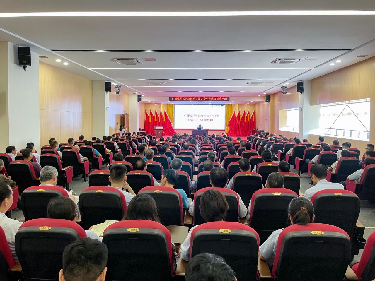 1746497527120312.jpg 1746497527120312.jpg